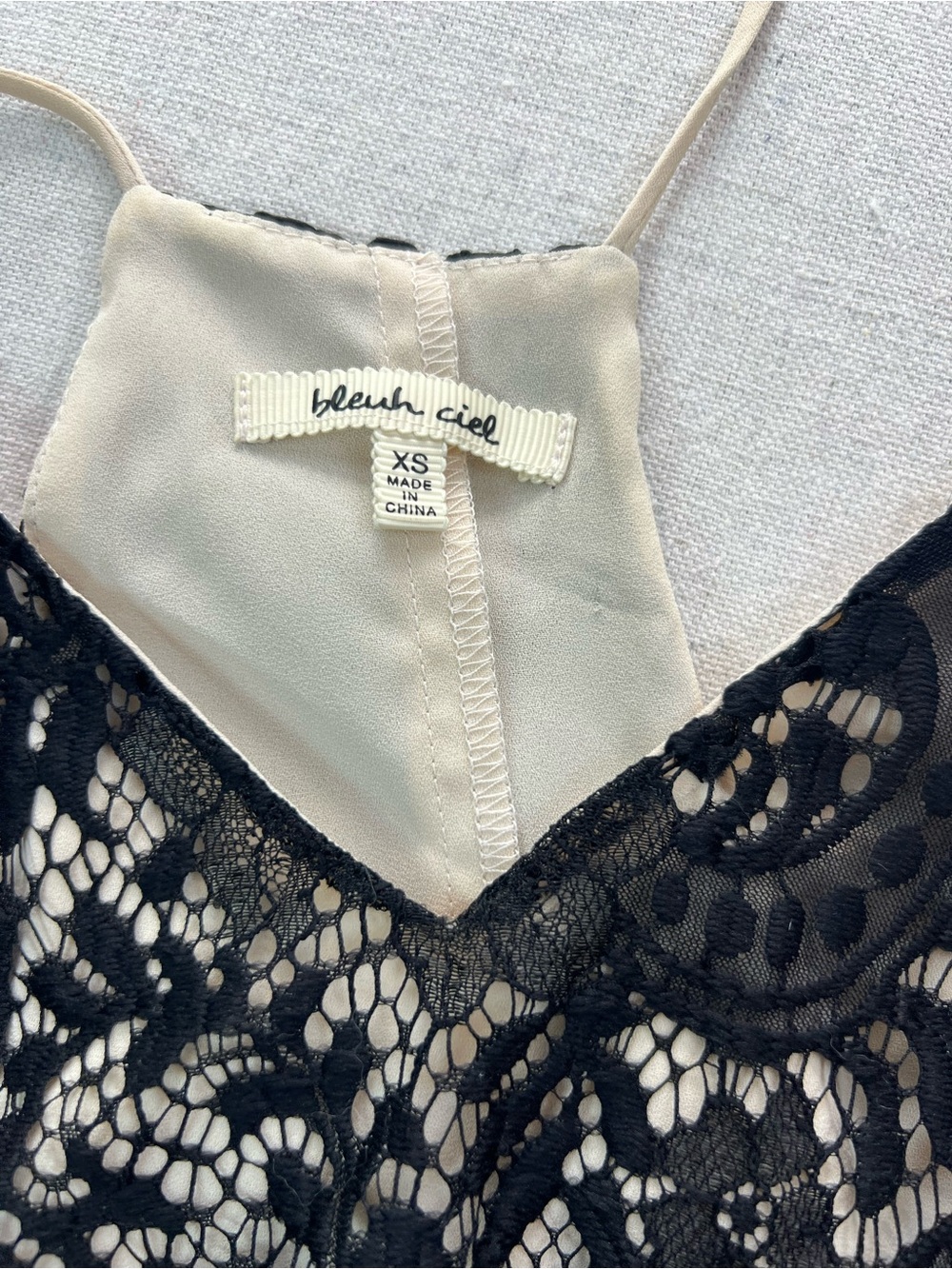 Black Lace Overlay Cami Halter Y2K Grunge Top - XS - Picture 3 of 5